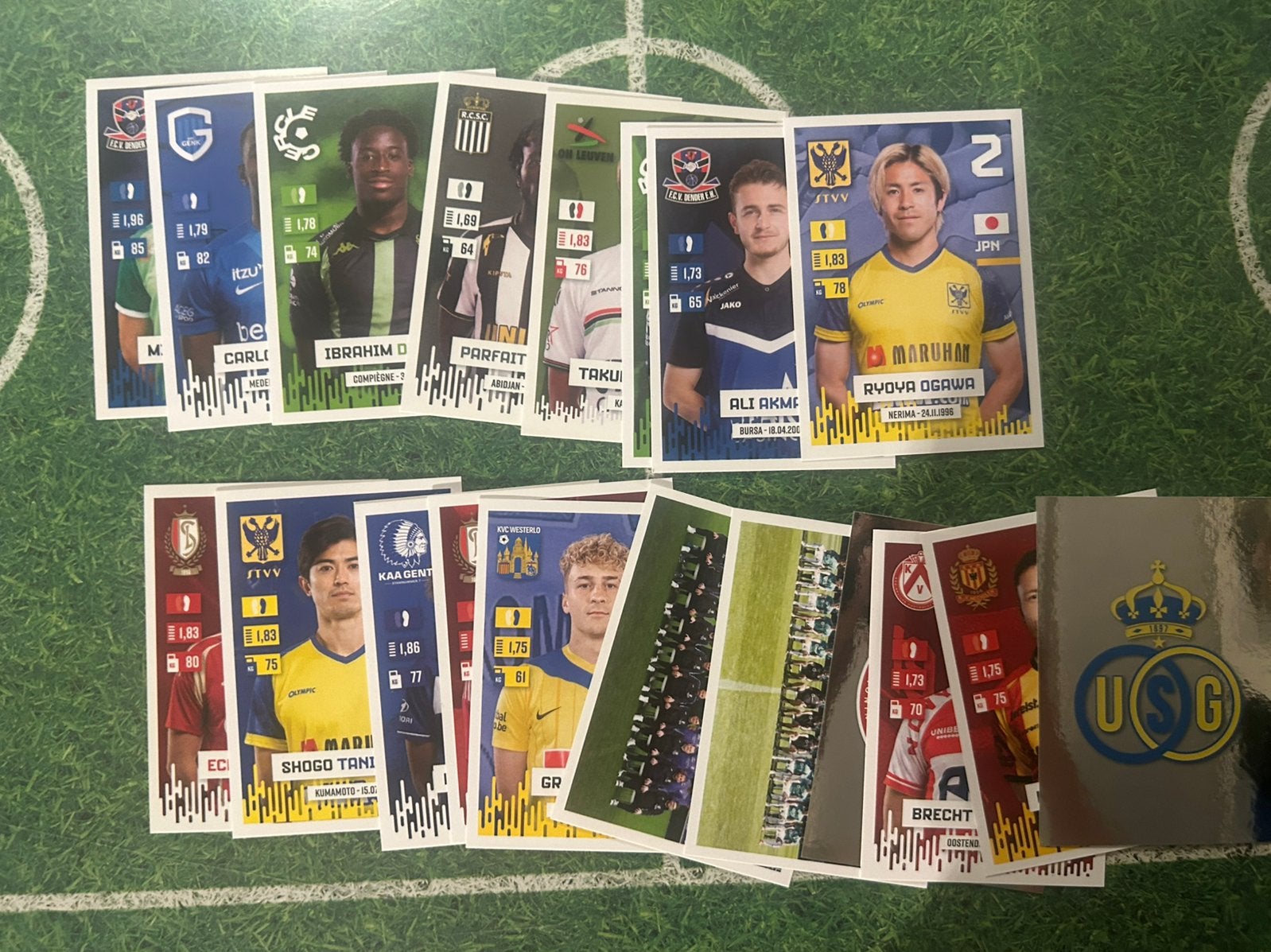 Jupiler Pro League 2024/25 stickers, Hobby en Vrije tijd, Ophalen of Verzenden, Nieuw, Meerdere stickers