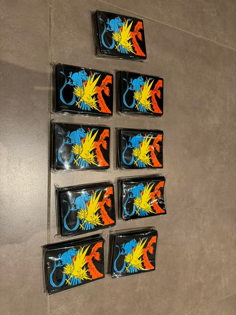 Pokémon en tout genre, Enlèvement ou Envoi, Comme neuf, Autres types, Foil