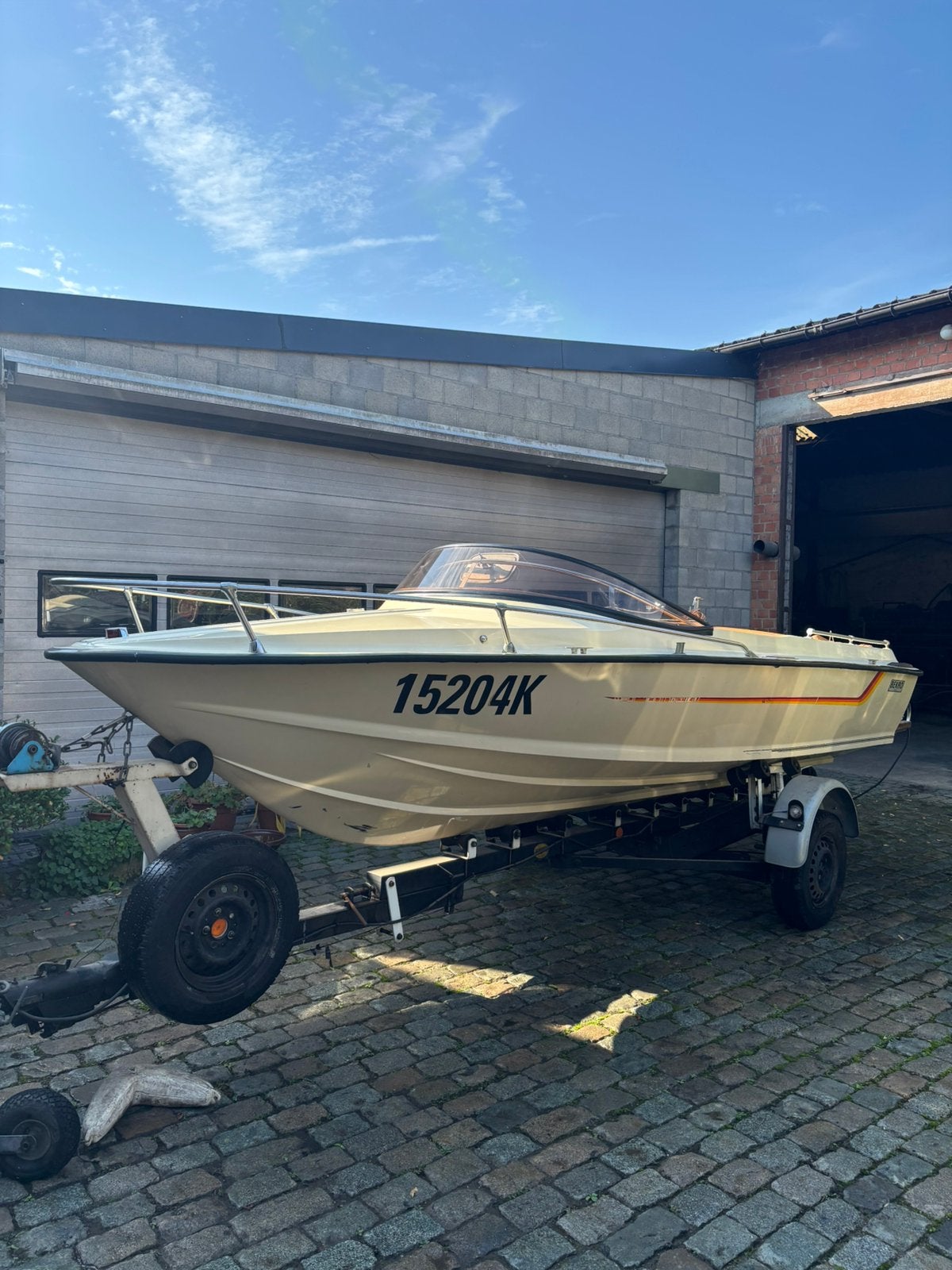 Boot Bekro met trailer, Watersport en Boten, Ophalen, Zo goed als nieuw