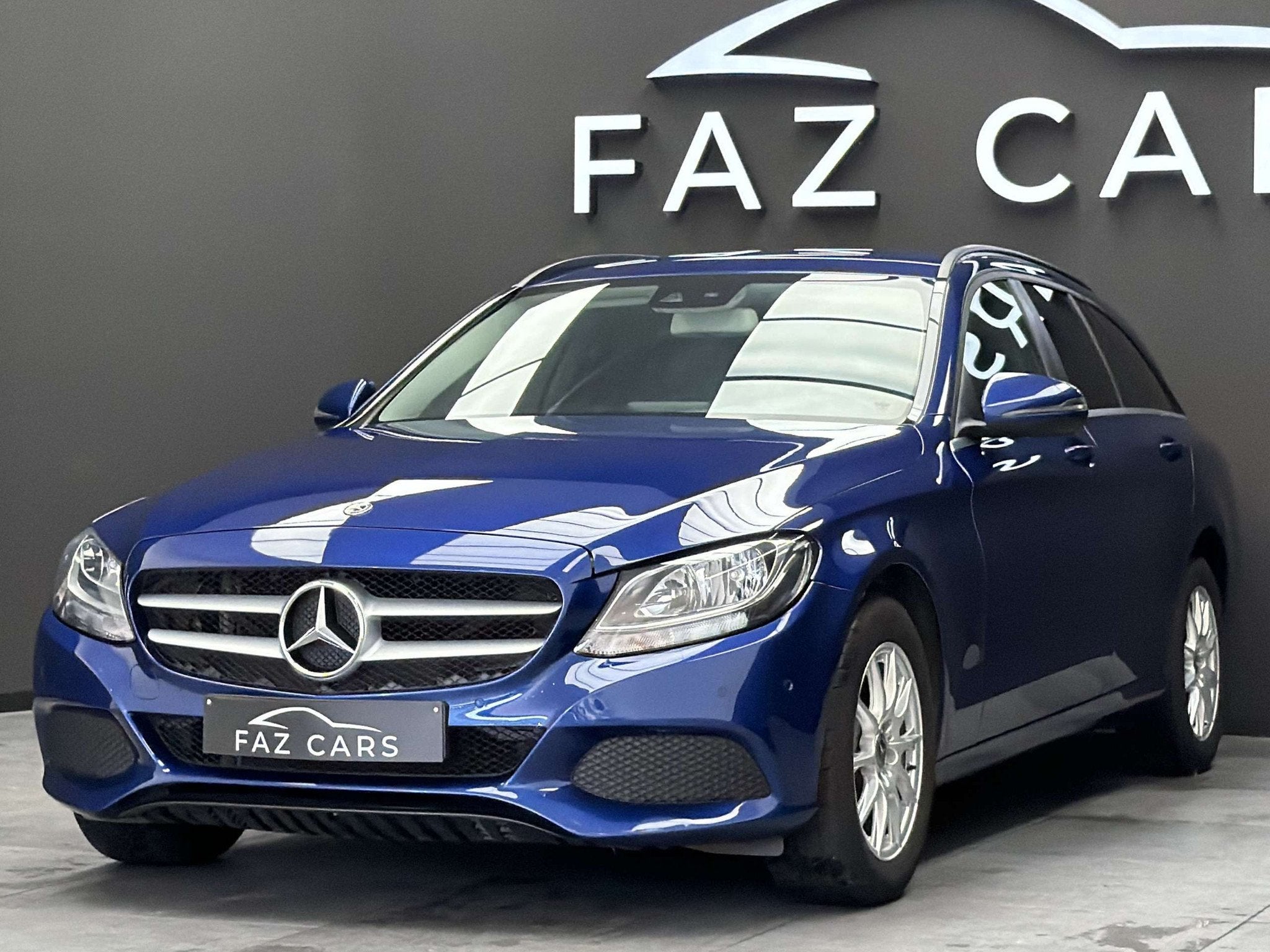 Mercedes-Benz C-Klasse 180 * Réservé * (bj 2017), Auto's, Mercedes-Benz, Gebruikt, 4 cilinders, Bedrijf, 5 deurs