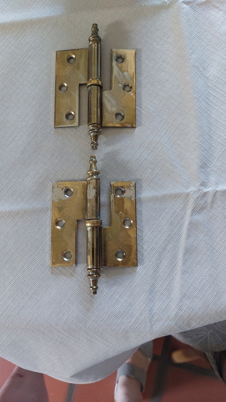 2 scharnieren koper, Ophalen