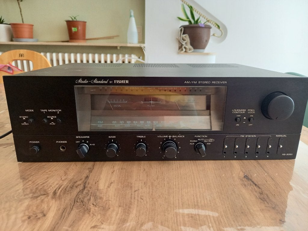 Studio Standard Fisher RS 3050 ter reparatie, Overige merken, Ophalen of Verzenden, Niet werkend, Minder dan 60 watt