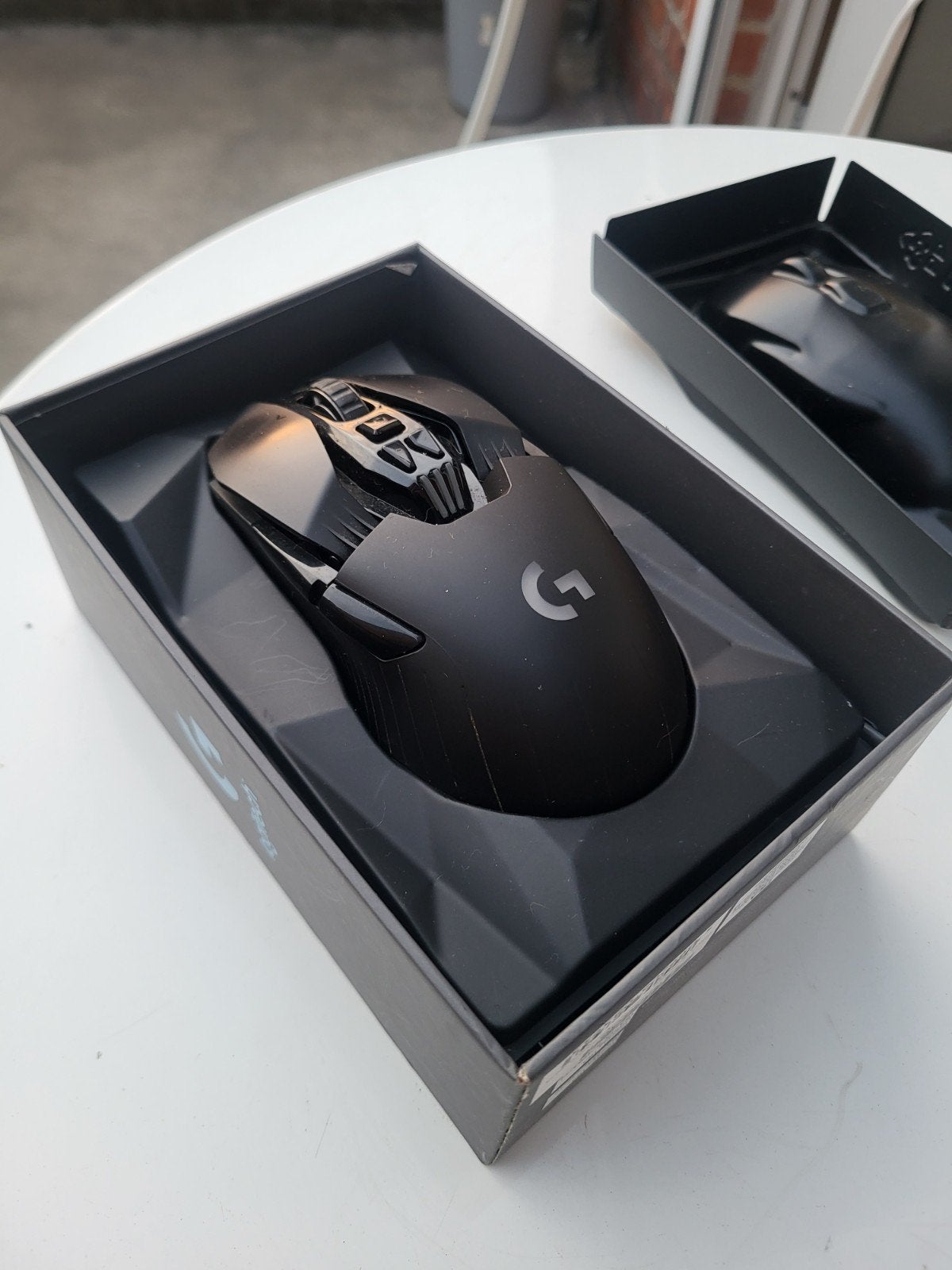 Logitech G 910-005673, Informatique & Logiciels, Souris, Souris, Sans fil, Enlèvement