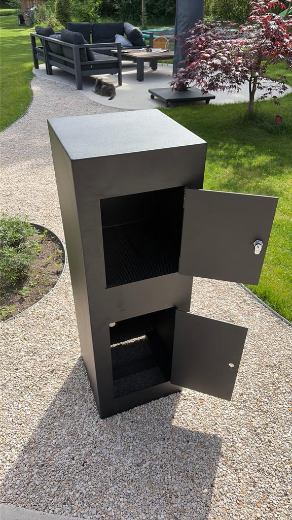 Zwart gelakte brievenbus, Tuin en Terras, Brievenbussen, Ophalen, Nieuw, Staande brievenbus