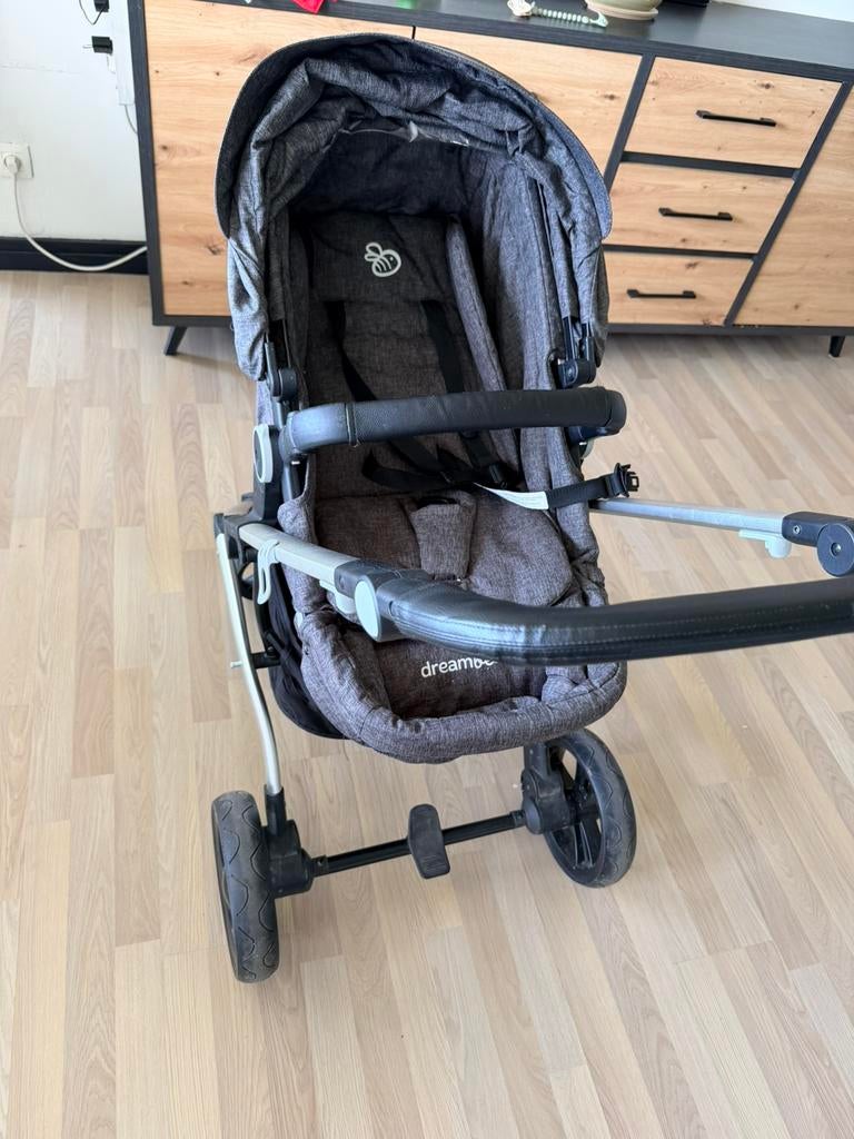 Dreambee 2-in-1 Kinderwagen Essentials Smokey Grey, Kinderen en Baby's, Kinderwagens en Combinaties, Ophalen, Zo goed als nieuw