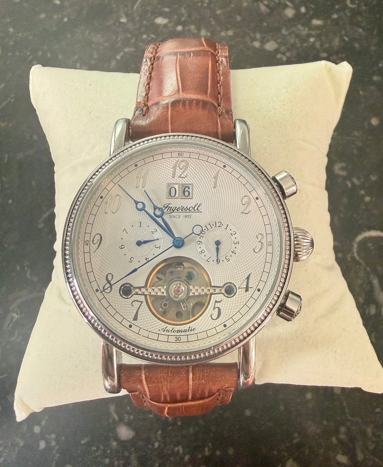 Ingersoll New England Auto ltd edition 180/1000, Leer, Staal, Polshorloge, Zo goed als nieuw