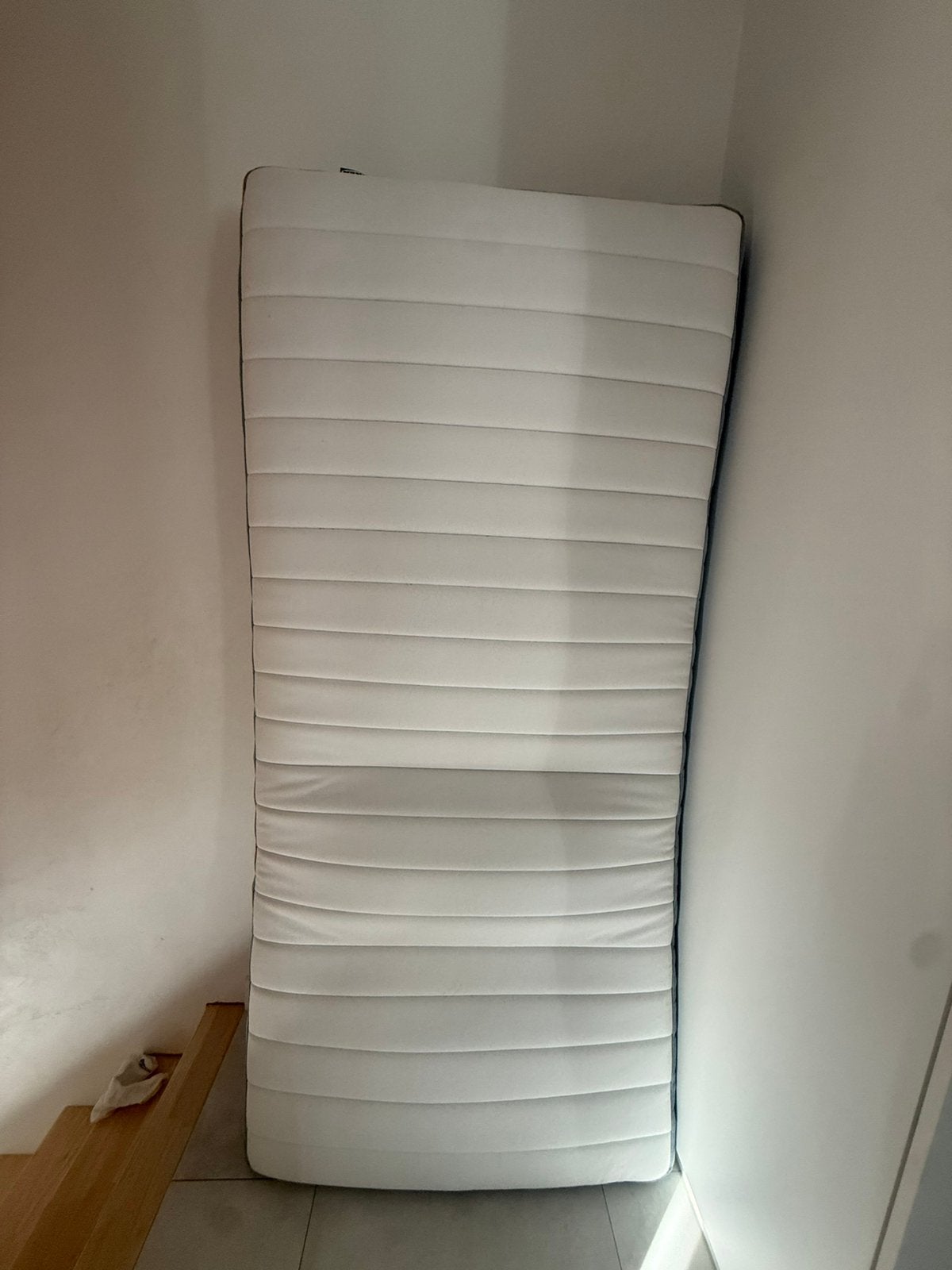 Ikea matras valevag 90-200, Maison & Meubles, Enlèvement, Comme neuf, Matelas