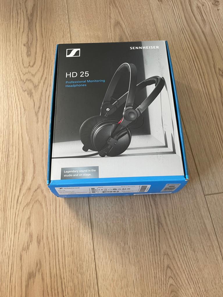 Sennheiser HD25, Audio, Tv en Foto, Hoofdtelefoons, Ophalen of Verzenden, Zo goed als nieuw, Sennheiser