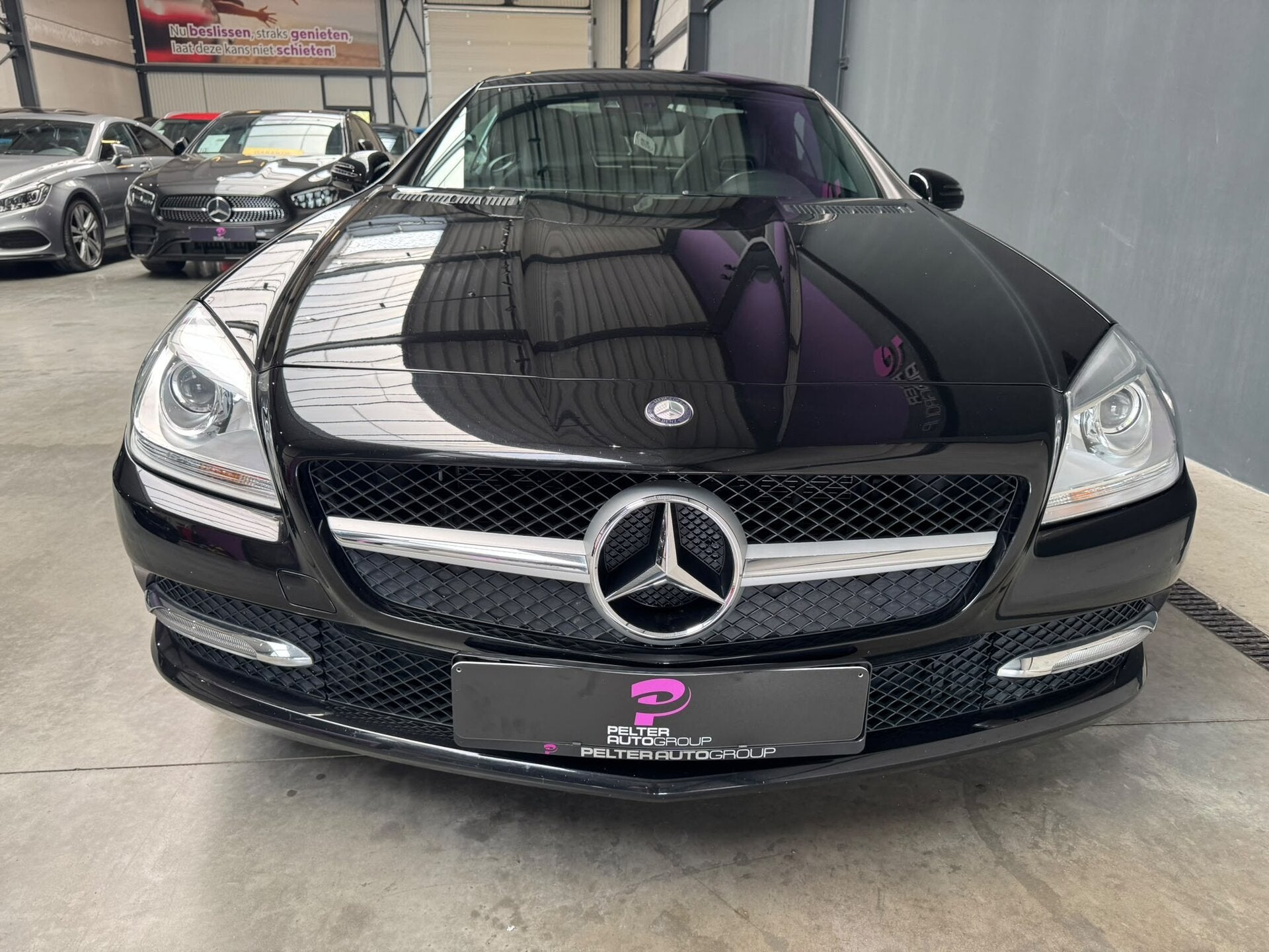 Mercedes-Benz SLK 200 Automaat GPS 184pk Topstaat!, Auto's, Zwart, 4 cilinders, Cabriolet, 0 kg