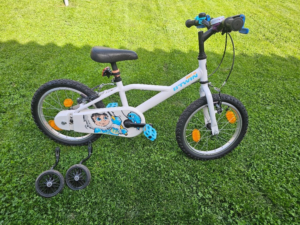 kinderfietsje 16inch, Ophalen, Zijwieltjes, 16 tot 20 inch, Zo goed als nieuw