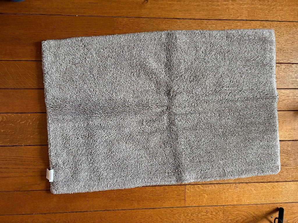 carpette de bain, Enlèvement, Utilisé, Gris, Tapis de bain