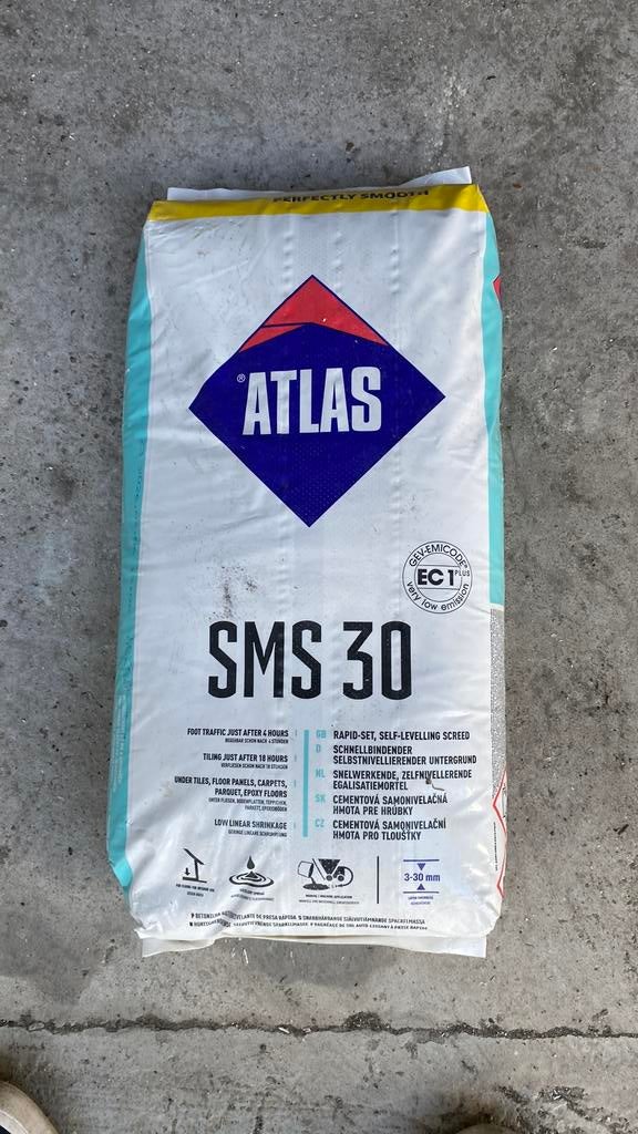 Egalisatie 13 zakken van 25 kg met gereedschap, Ophalen