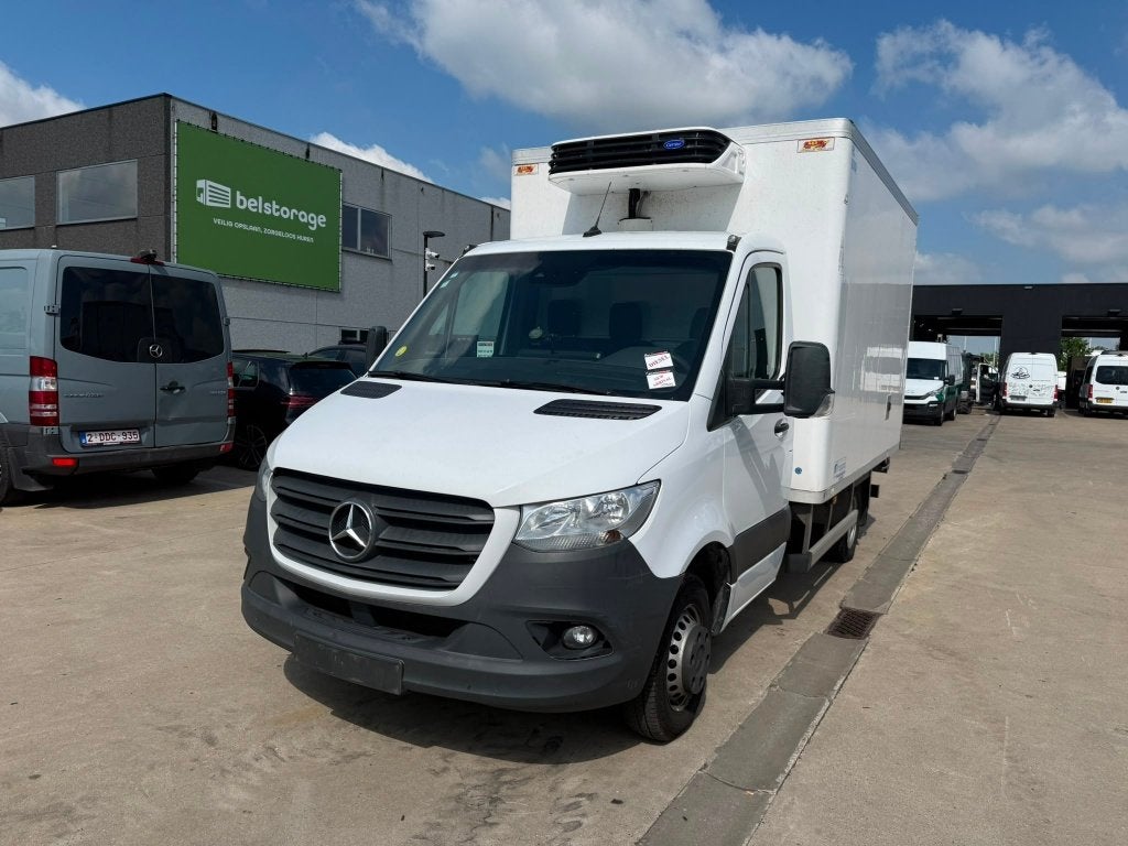 Mercedes-Benz Sprinter 516 (79805), Auto's, https://public.car-pass.be/vhr/3efcb22b-eba9-49a9-850b-36e98c18110c, Euro 6, Wit, Diesel