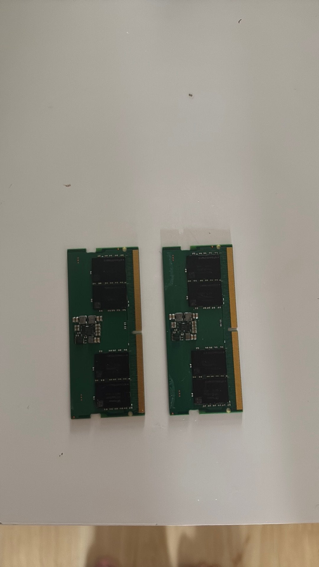 Mémoire RAM 16 Go (2x8 Go) DDR5-SDRAM  SO-DIMM ( 4800 MHZ), Ophalen of Verzenden, Zo goed als nieuw, DDR5