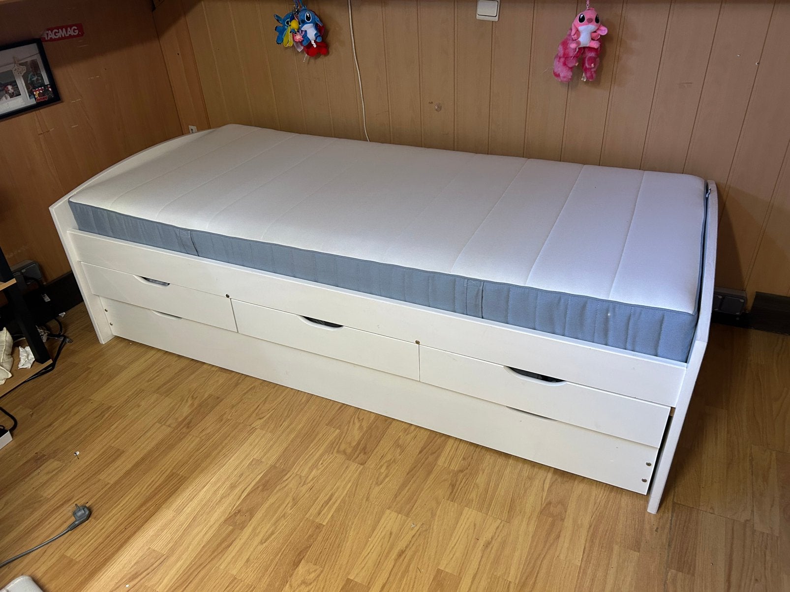 Eenpersoons Bed 90 op 2 meter, Ophalen, Zo goed als nieuw
