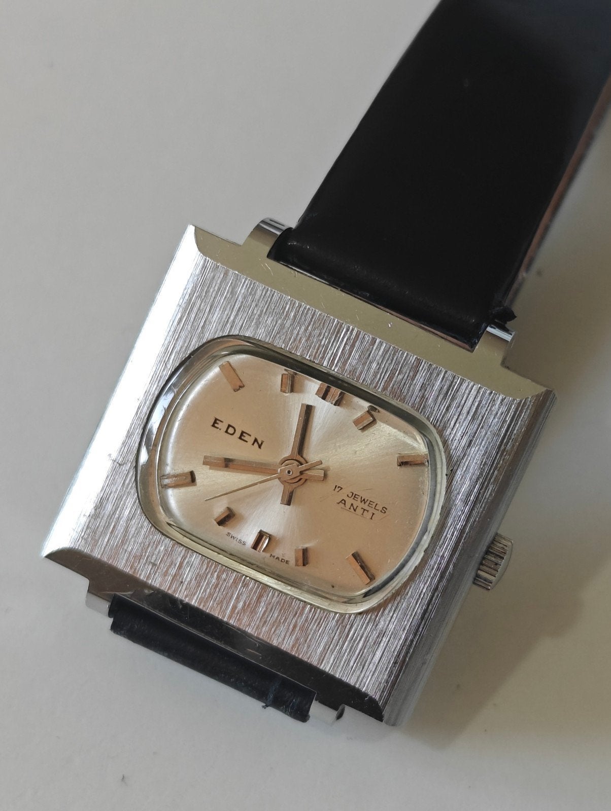 Montre vintage Eden