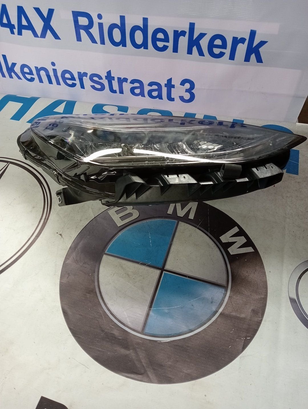 Tesla Model 3 / Y KOPLAMP 107737200L, Gebruikt, -, Overige automerken, -