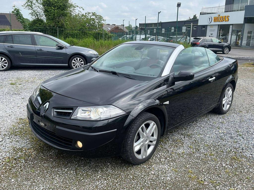 Renault Mégane 1.5 DIESEL 106CV - 1ER MAIN - CARIOLET -, Auto's, Voorwielaandrijving, 4 zetels, Gebruikt, 4 cilinders