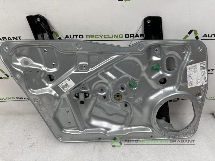 Mécanique vitre 4portes avant gauche d'un Volkswagen Tiguan, -, 3 mois de garantie, Utilisé, -