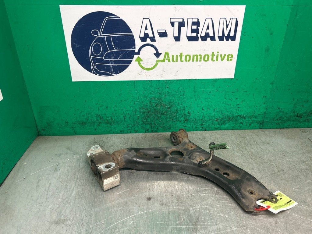 BRAS DE SUSPENSION AVANT DROIT (TRIANGLE) (|5N0407152|), Volkswagen, Volkswagen AG, Utilisé, Kundenbetreuung@volkswagen.de