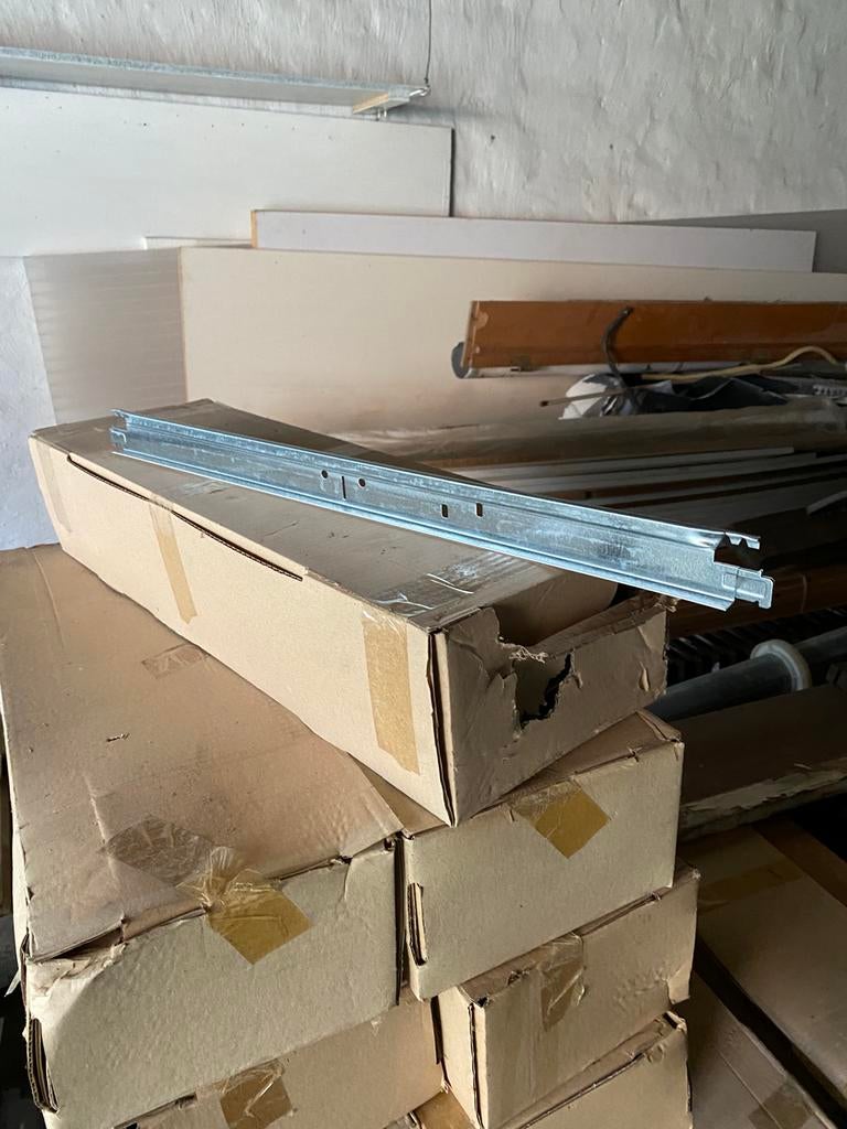 Profilés de plafond en carrelage blanc 60 x 120 cm de long, Enlèvement, Comme neuf