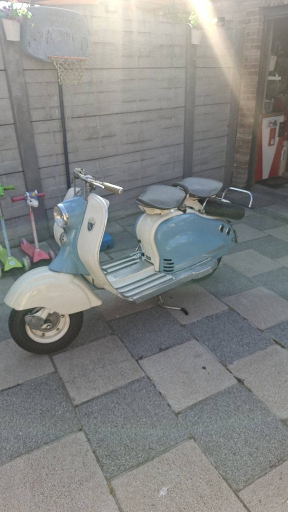 Scooter lambreta, Fietsen en Brommers, Scooters | Peugeot, Ophalen, Gebruikt, Overige modellen, 125 cc