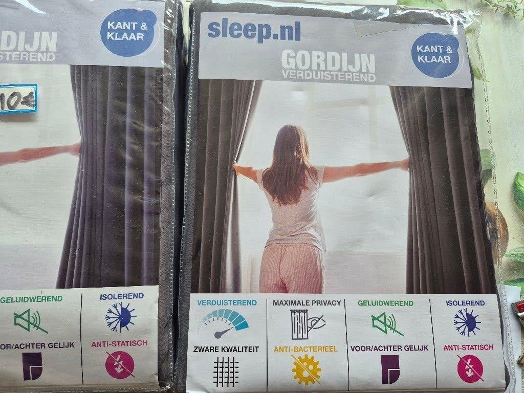 Gordijnen ( NIEUW ), Ophalen, Nieuw, Grijs, Gordijn