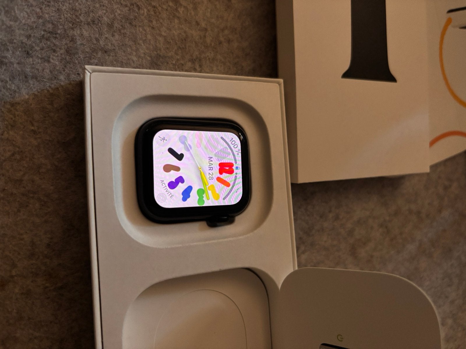 Montre Apple Watch SE, IOS, Enlèvement, Utilisé, GPS