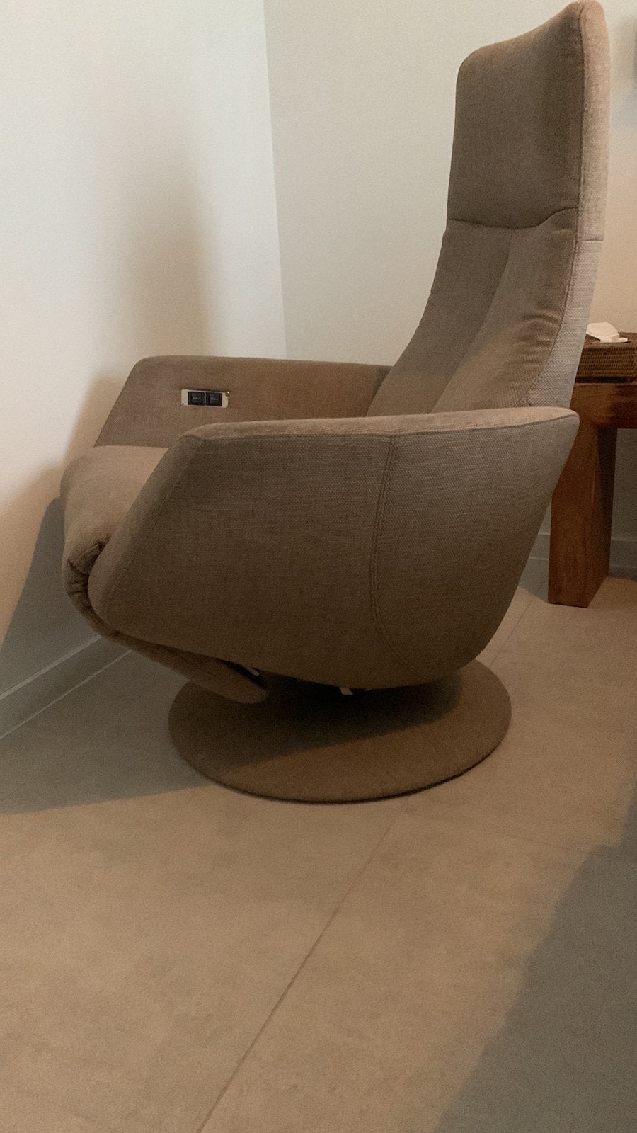 Fauteuil inclinable électrique Tom Collins, Maison & Meubles, Enlèvement, Utilisé, Tissus