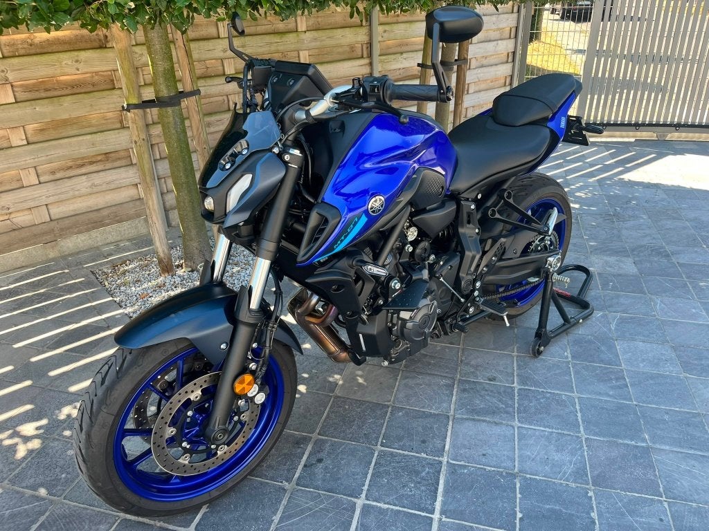 Yamaha mt-07 **1150km**icon blue** 2/2025 ** als nieuw!! **, 2 cilinders, Nieuw, Motorrijbewijs A, Bedrijf
