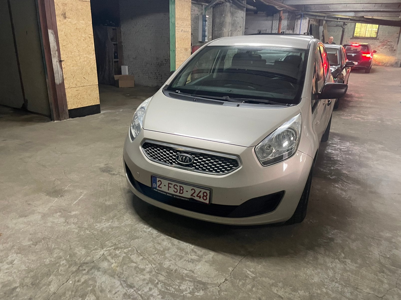Kia venga, Auto's, Kia, Voorwielaandrijving, Euro 5, Stof, Zwart