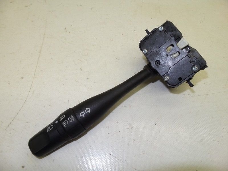 INTERRUPTEUR D'ECLAIRAGE Almera (N16) (|36852BV20M0|), Utilisé, Nissan