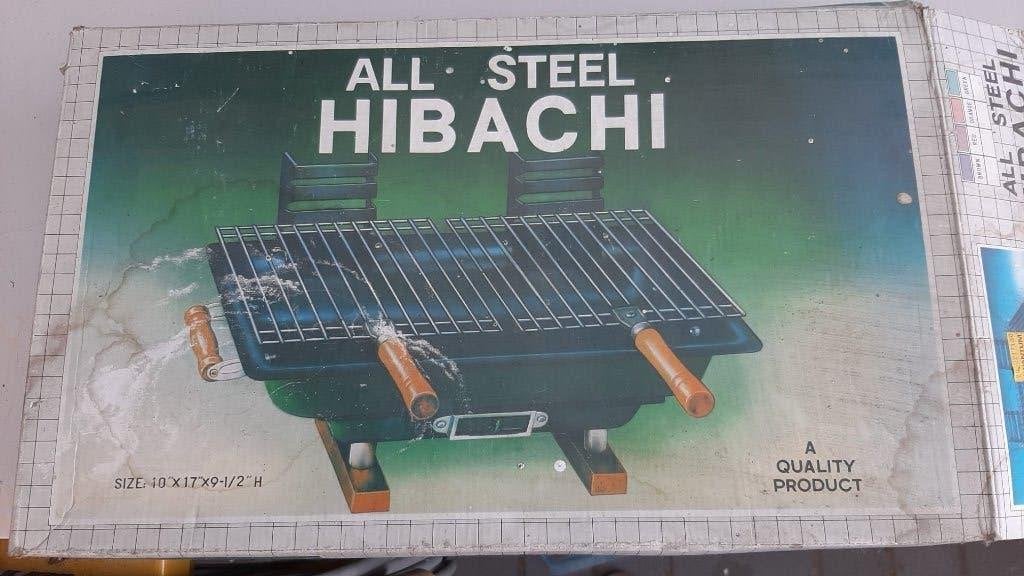 barbecue tafelmodel, Tuin en Terras, Ophalen, Gebruikt, Met accessoires