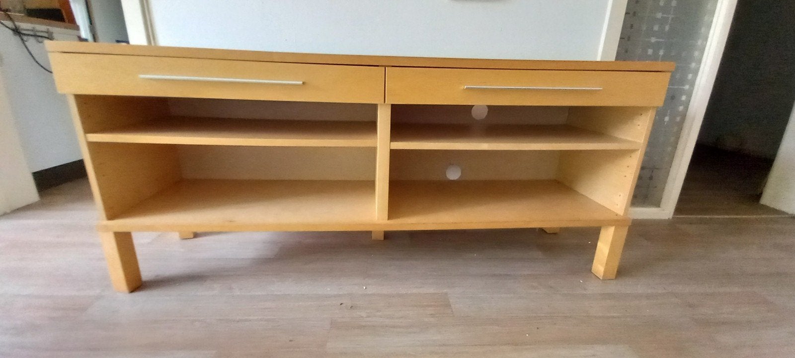 Meuble tv en bois clair, Maison & Meubles, Armoires | Mobilier de télévision, Enlèvement