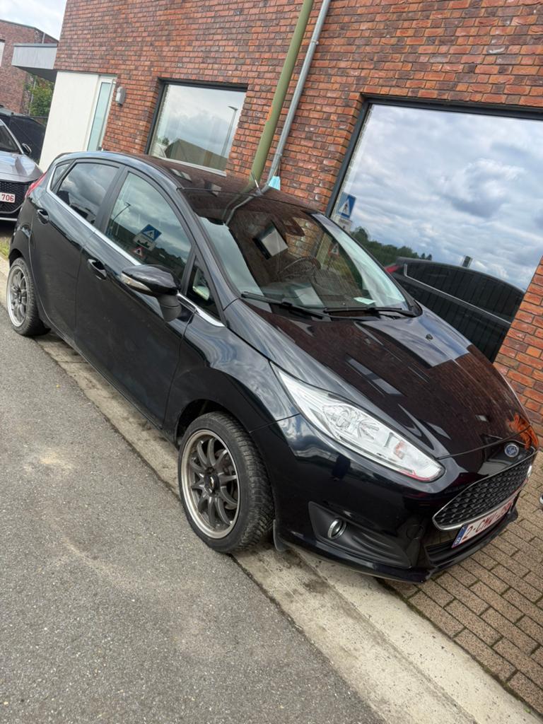 Ford fiesta 2013, Auto's, Euro 5, Stof, Zwart, 1099 cc