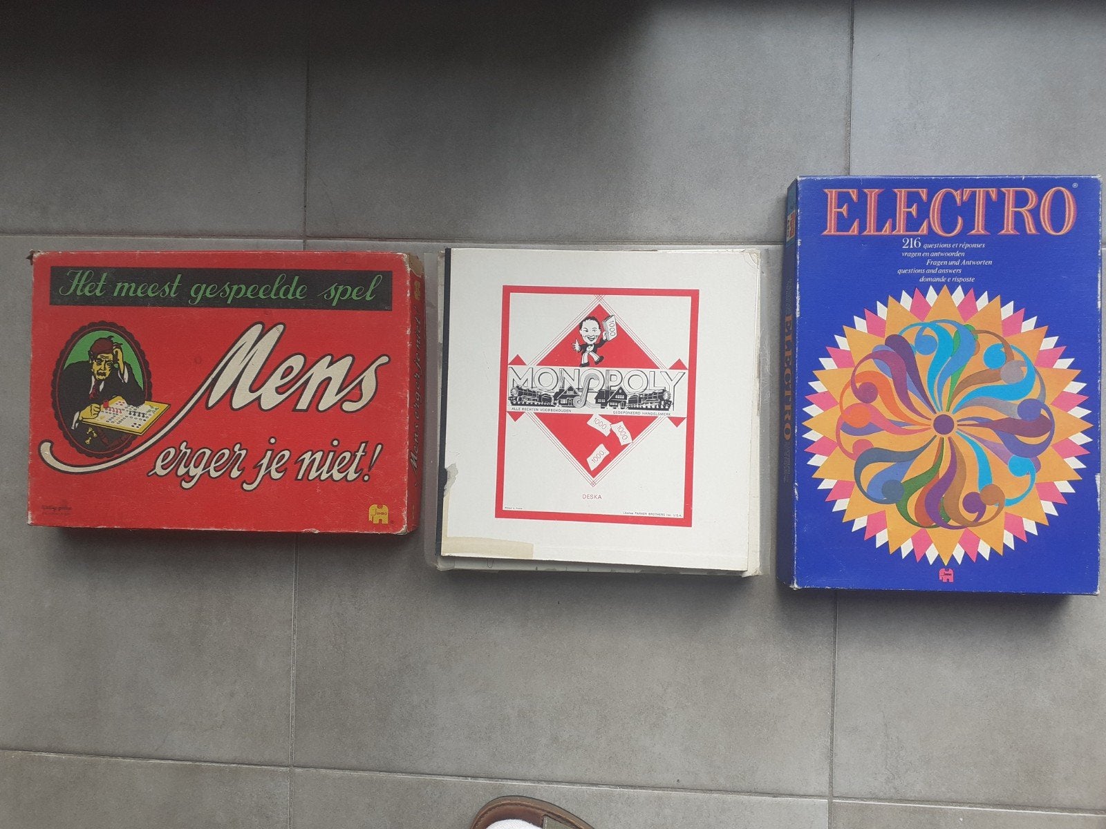 anciennes boîtes de jeu, Cinq joueurs ou plus, Enlèvement, Utilisé