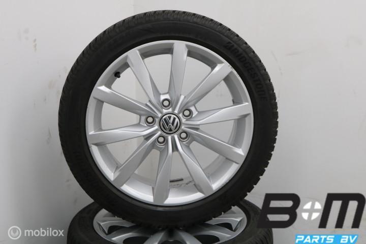 WINTER! ORIGINEEL 17 inch Dijon velgen VW Golf 7 5G0601025BF, Auto-onderdelen, Banden en Velgen, Gebruikt, Velg(en)