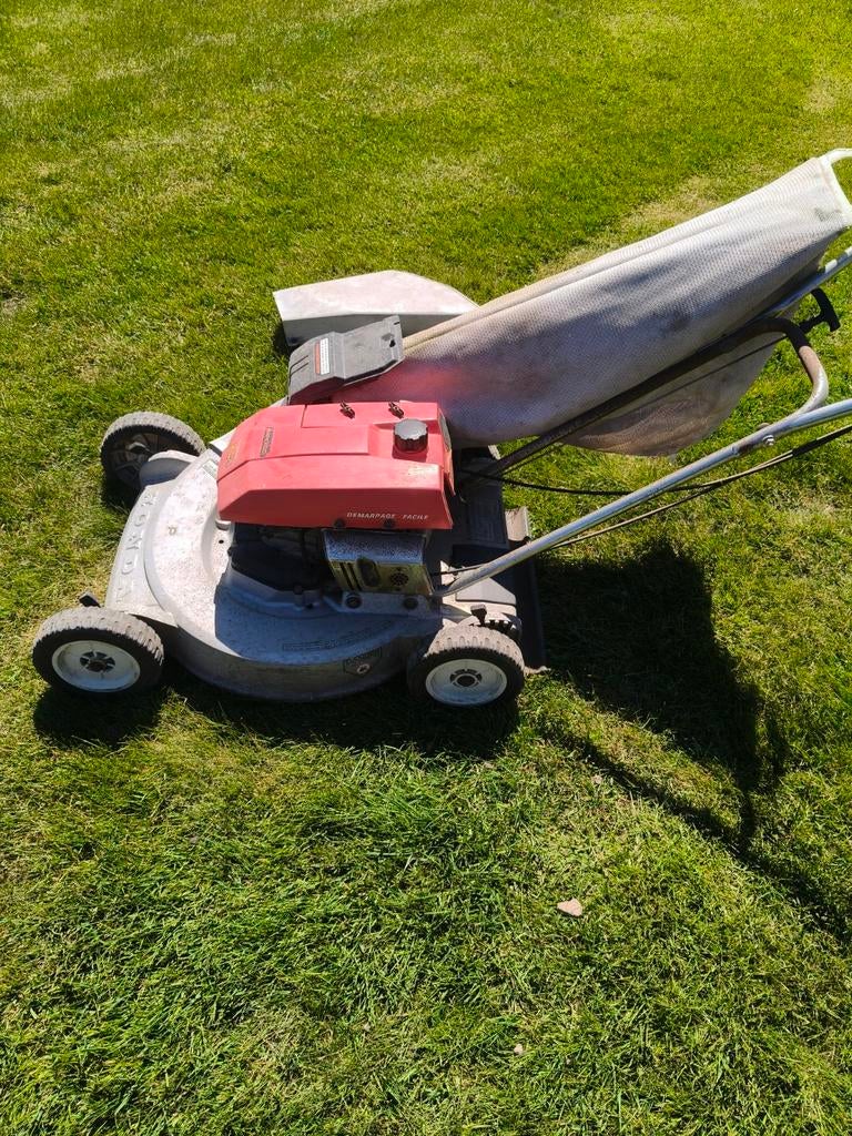 Honda grasmaaier, Ophalen