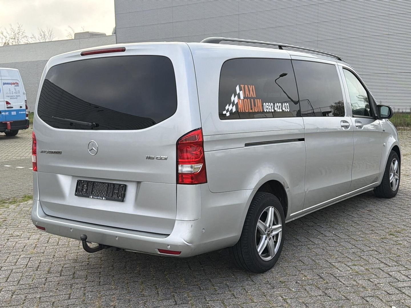 Mercedes-Benz Vito Tourer 116 BlueTEC Pro Extra Lang 4x4 | €, Autos, Argent ou Gris, 174 g/km, Entreprise, 120 kW
