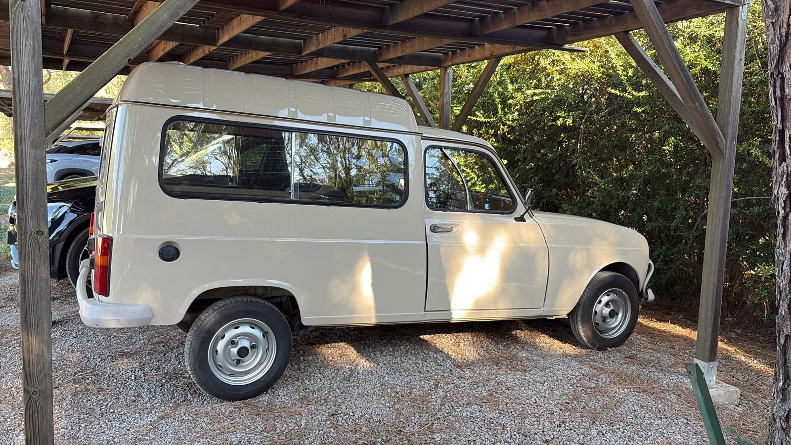 Renault R4 F6, foto 3