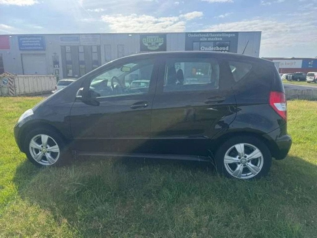 Mercedes-Benz A-CLASS 160 A 160 automaat / Garantie 12m., Auto's, Mercedes-Benz, Automaat, Euro 5, Stof, Zwart