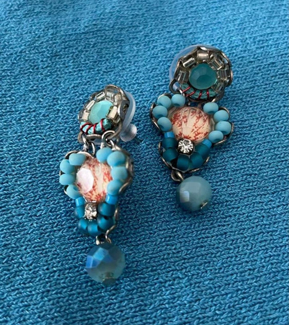 Boucles d'oreilles artistiques turquoise, Bijoux, Sacs & Beauté, Boucles d'oreilles, Neuf, Enlèvement ou Envoi, Bleu, Pendantes