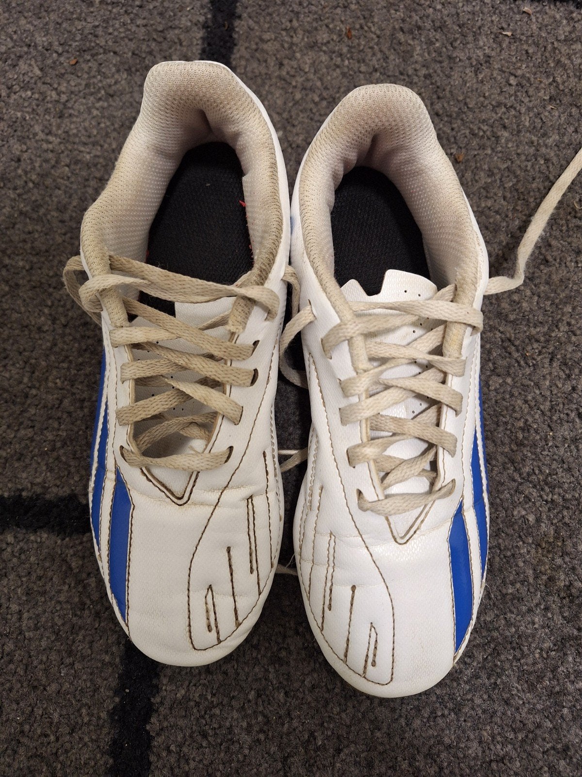 Adidas Deportivo voetbalschoenen - maat 34, Ophalen of Verzenden, Gebruikt, Schoenen