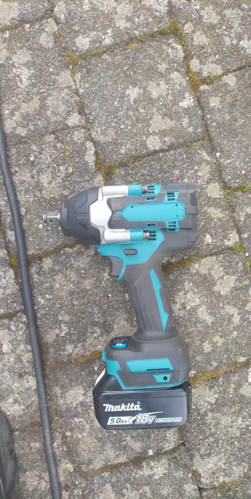 SLAGMOERKLOPPER, klopper voor wielen. 80€ met lader en batt, Doe-het-zelf en Bouw, Gereedschap | Boormachines, Boormachine, Ophalen