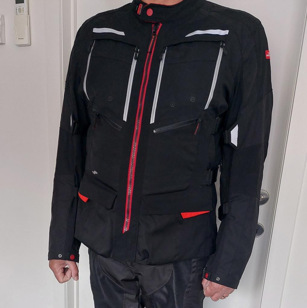 Moto Guzzi adventure touring jacket, Motoren, Kleding | Motorkleding, Ophalen, Jas | textiel, Heren, Moto Guzzi