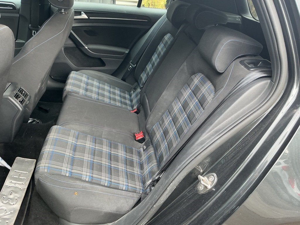 CEINTURE DE SECURITE ARRIERE GAUCHE Golf VII (AUA), Volkswagen, Volkswagen AG, Utilisé, Kundenbetreuung@volkswagen.de