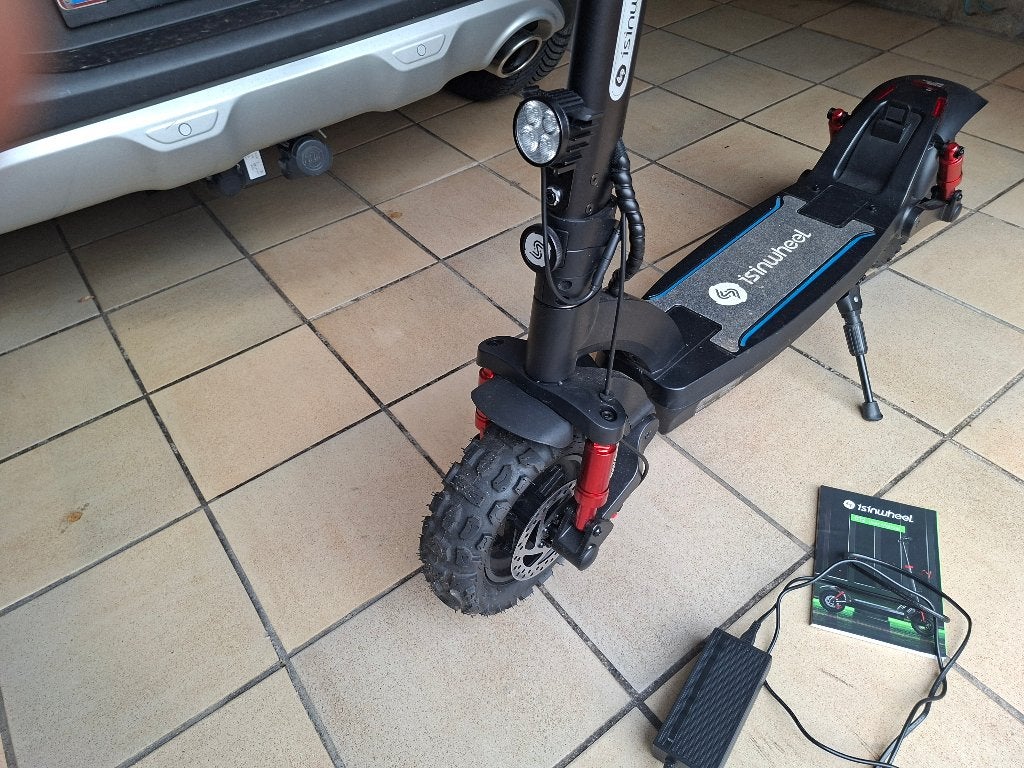 Trottinette électrique iisinwheel GT 2, Vélos & Vélomoteurs, Enlèvement, Comme neuf, Autres types, Trottinette électrique