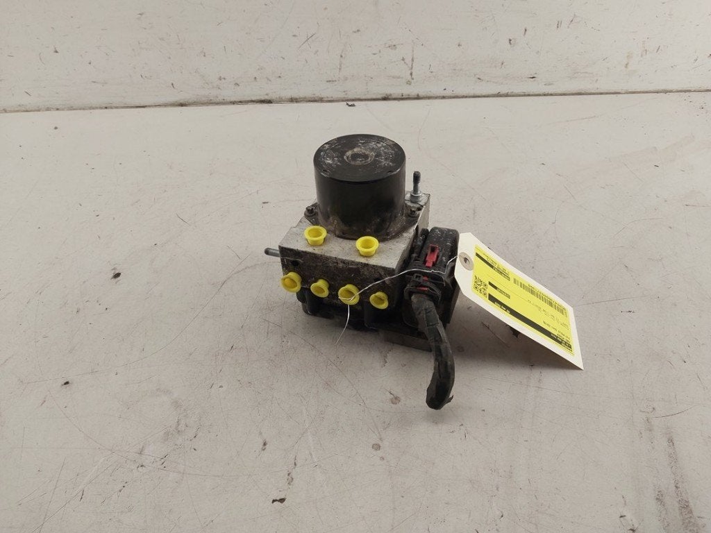 ABS POMP Volkswagen Polo V (6R) (01-2009/05-2022), Auto-onderdelen, Gebruikt, Volkswagen, Volkswagen AG, Kundenbetreuung@volkswagen.de