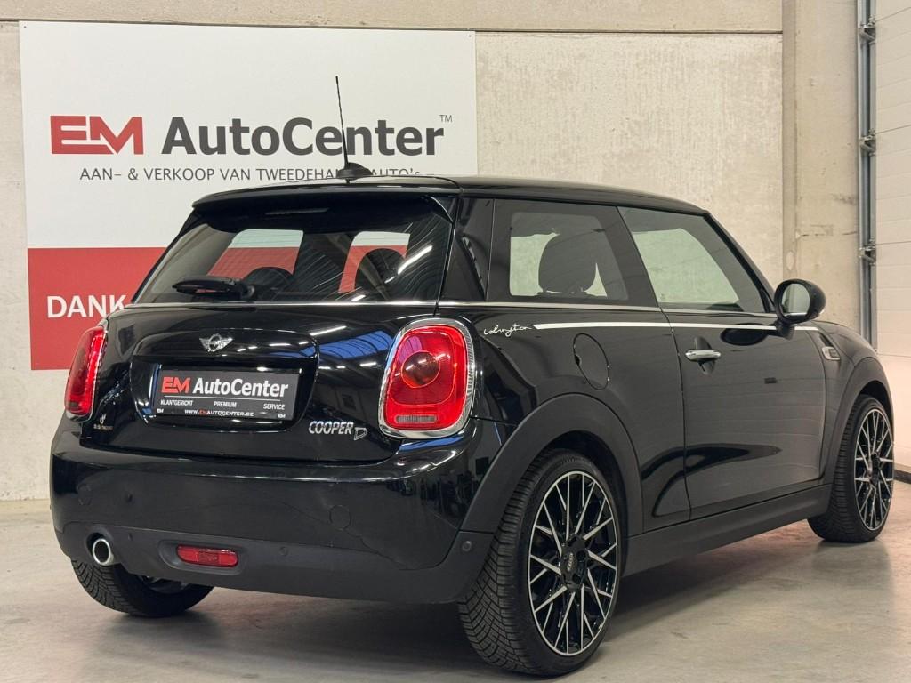 Mini Cooper D 1.5 D Euro6c Digital Airco-Pdc-Cruise-GPS-.., Auto's, Mini, 4 zetels, Stof, Zwart, Bedrijf