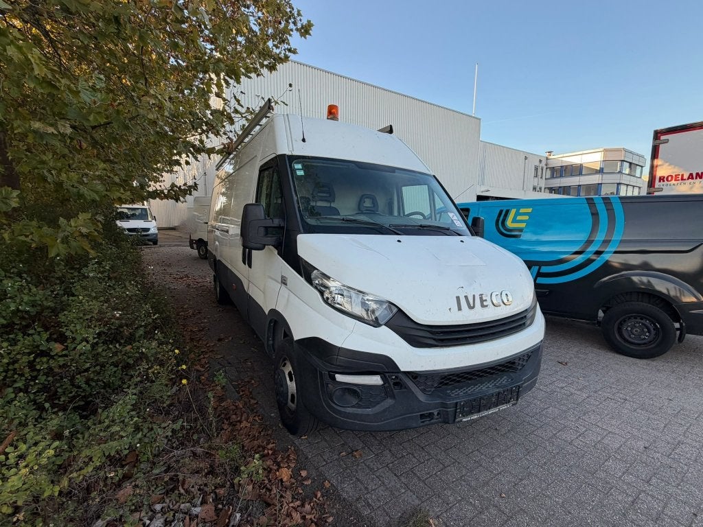 Iveco Daily 35C14 (Stock ID 61333), Auto's, 4 deurs, Euro 6, 2287 cc, Iveco